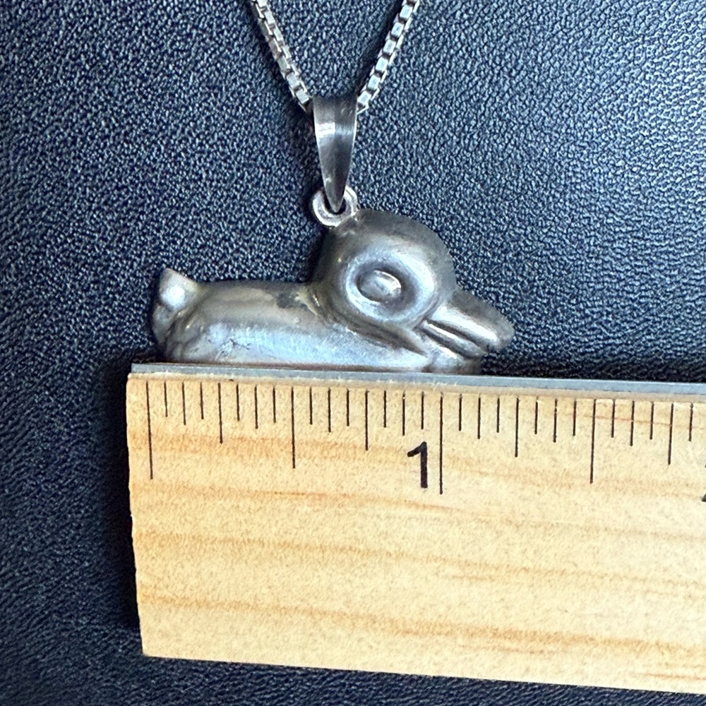 Vintage Sterling  Silver Puffy Duck Pendant Necklace - Picture 7 of 14